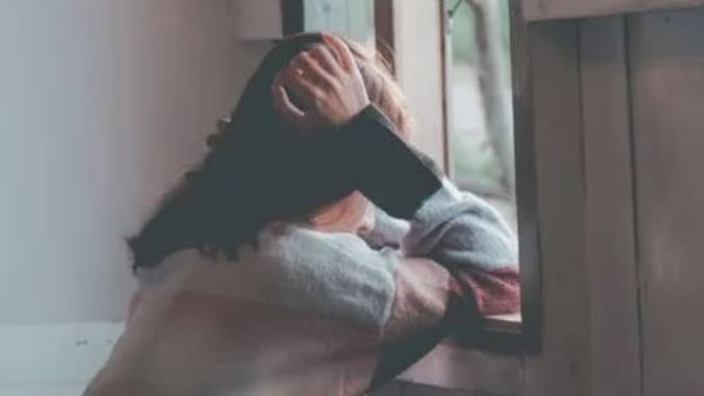 Mulher pede ajuda em posto de saúde e é resgatada de cárcere privado pelo marido