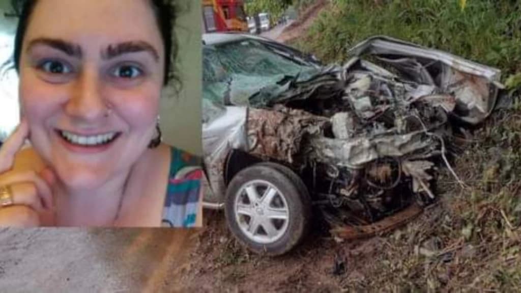 Mulher morre em grave acidente na SC-155