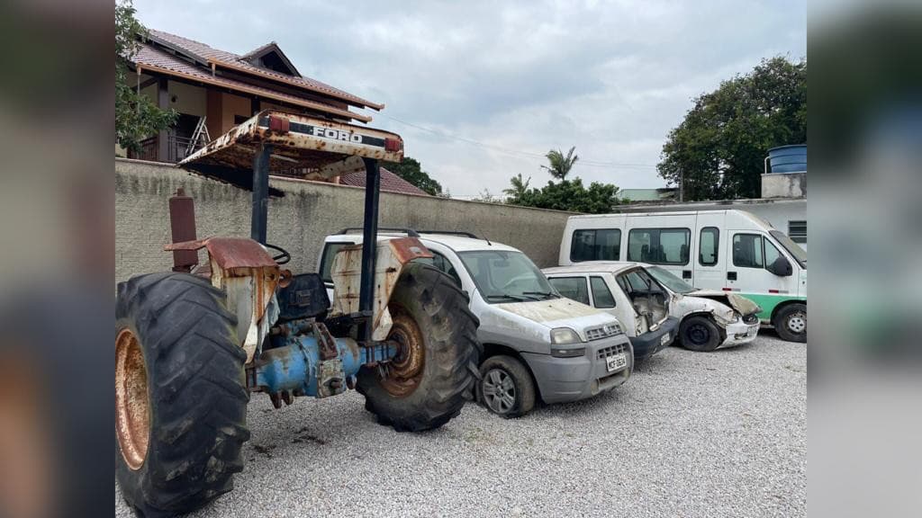Leilão municipal de bens inservíveis acontece nesta quinta-feira (20) em Tijucas