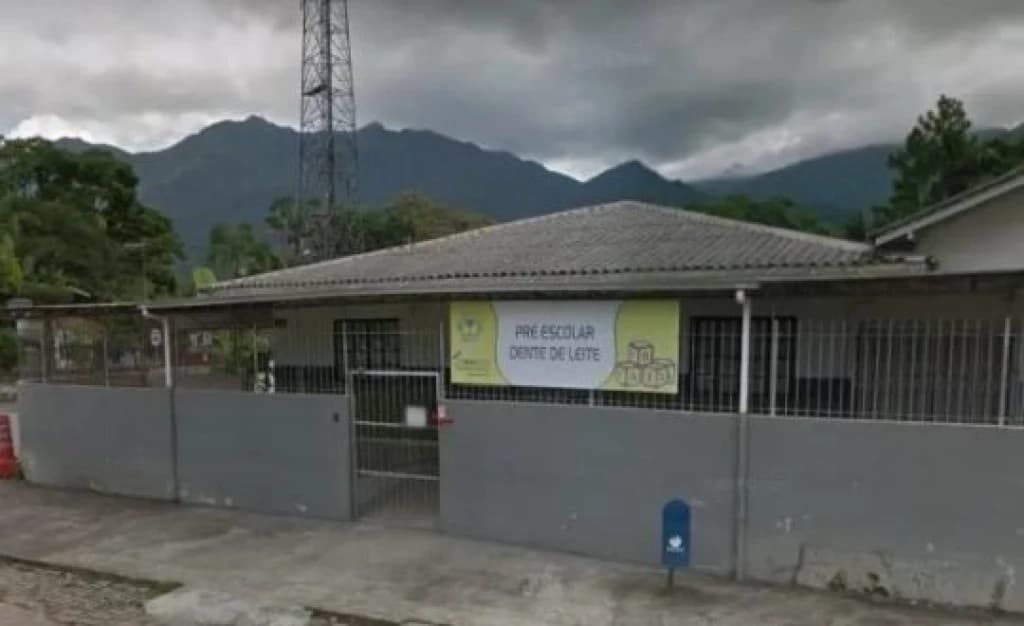 Pré-escola catarinense suspende aulas por suspeita de varíola dos macacos