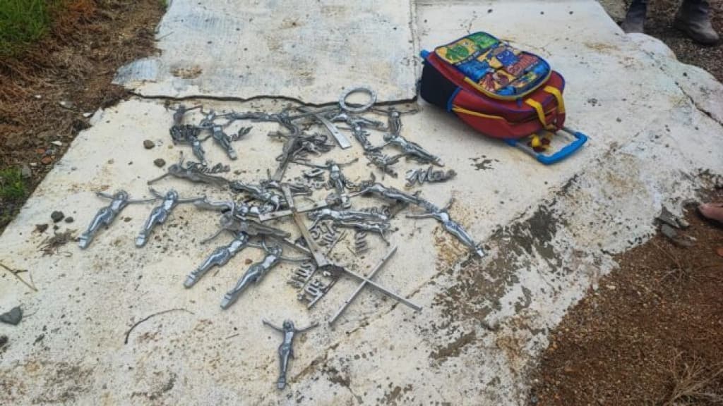 Cemitério de Canelinha é alvo de criminosos