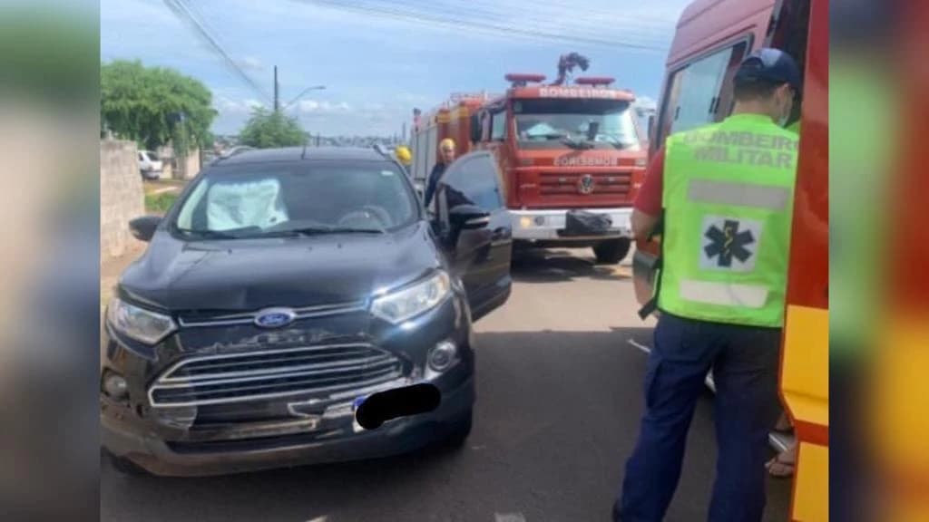 Homem se envolve em acidente e grita “cada um paga o seu”