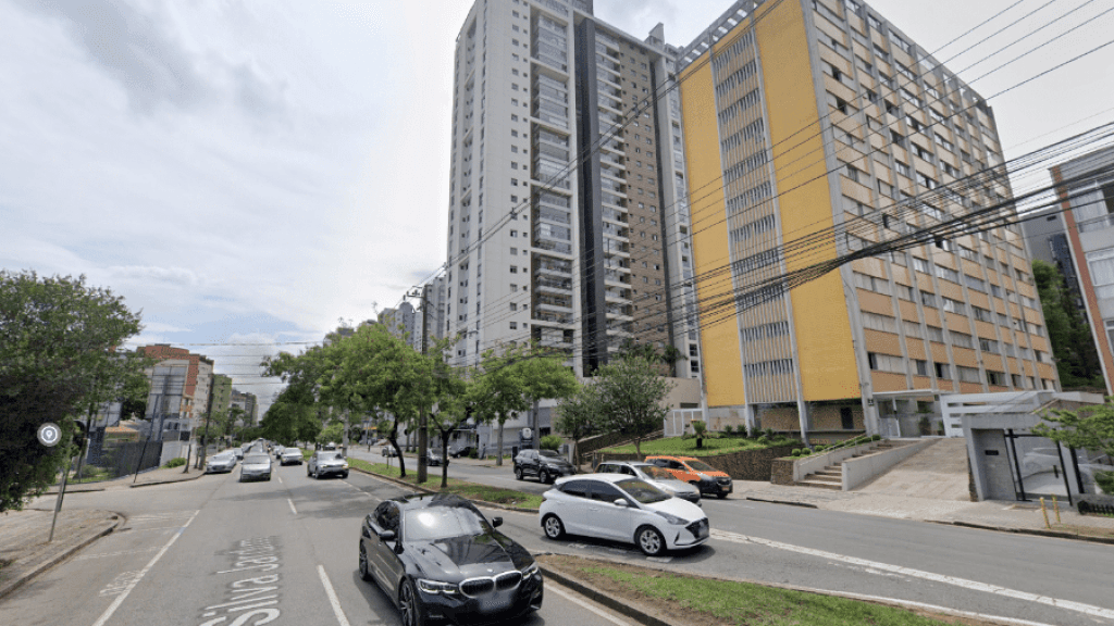 Morador corta corda de trabalhador no 6° andar no Paraná