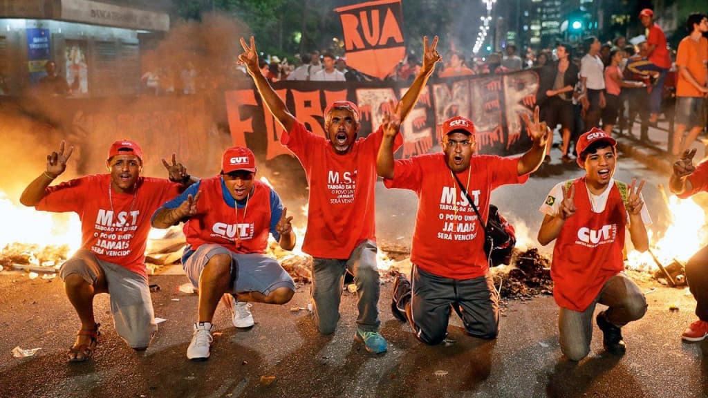 STF forma maioria e abre caminho para que trabalhadores paguem imposto sindical