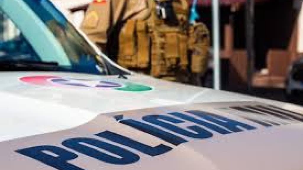 Motorista surpreende ladrões no interior de sua caminhonete em Itapema