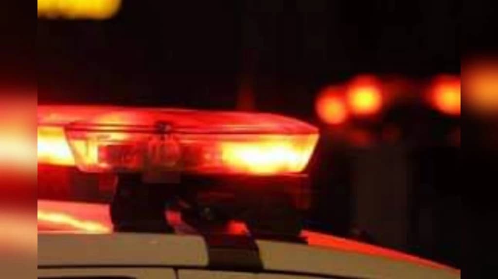 Jovem queima a moto, ateia fogo no corpo e atira na própria cabeça em SC