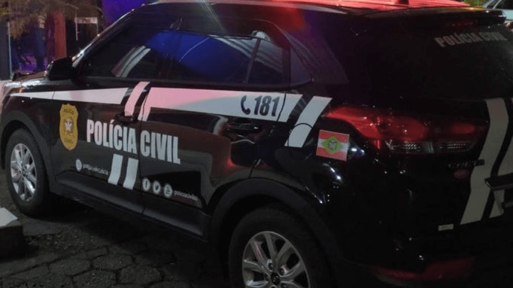 Foragido há mais de 20 anos por estupro em SC é preso no Paraná