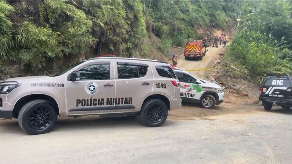 AGORA: Homem é assassinado a tiros em Blumenau