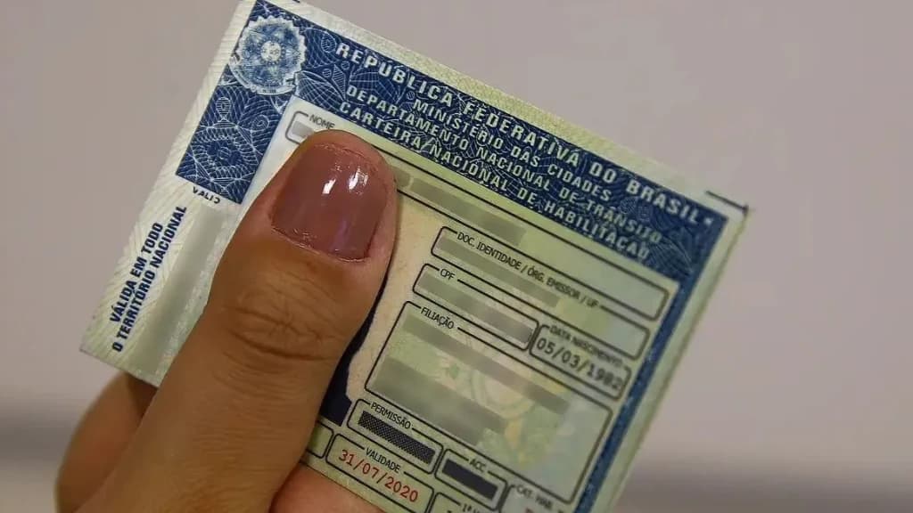 SC vai distribuir 30 mil carteiras de habilitação gratuitamente; entenda