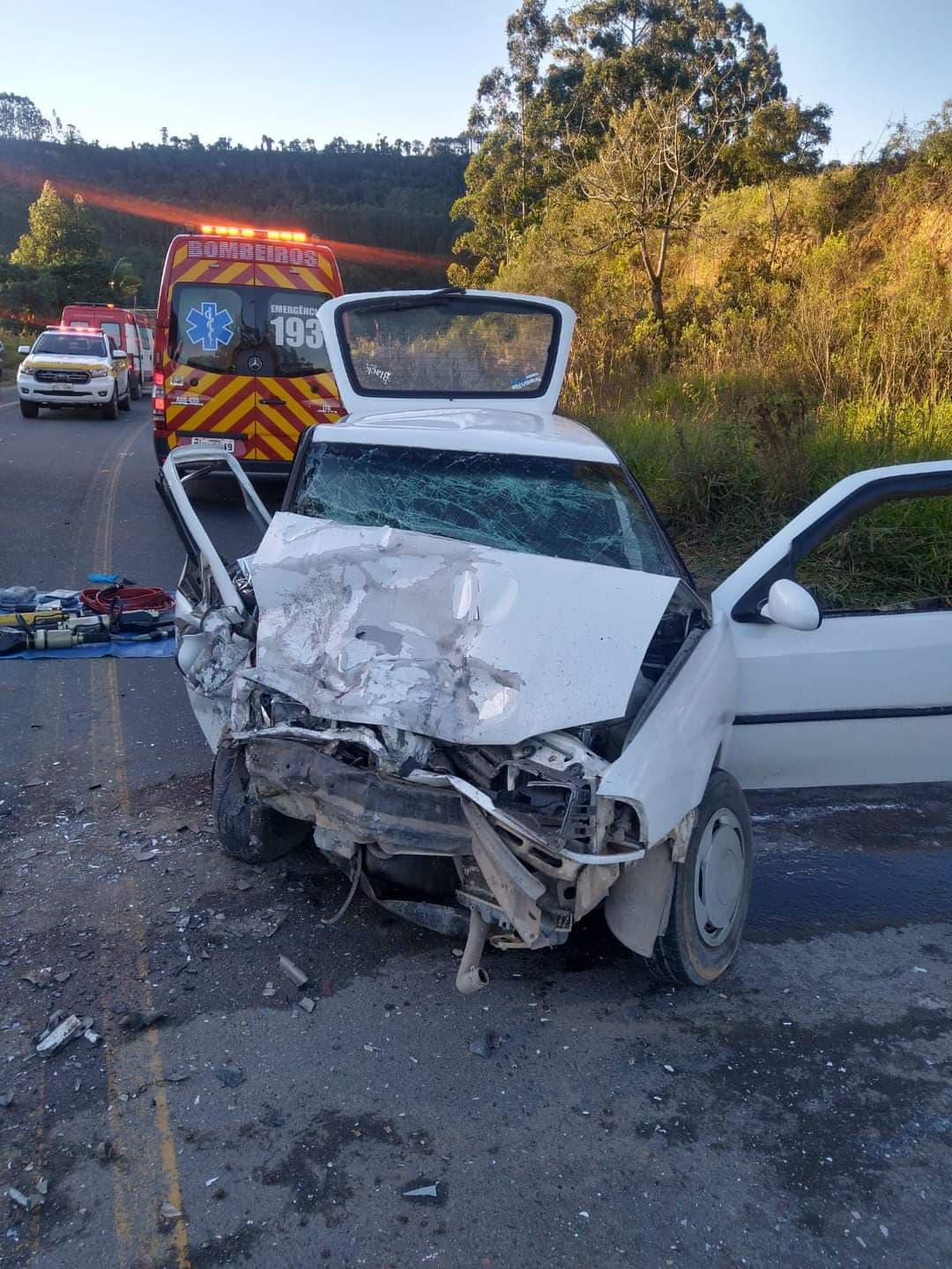 Grave acidente de trânsito faz duas vítimas fatais