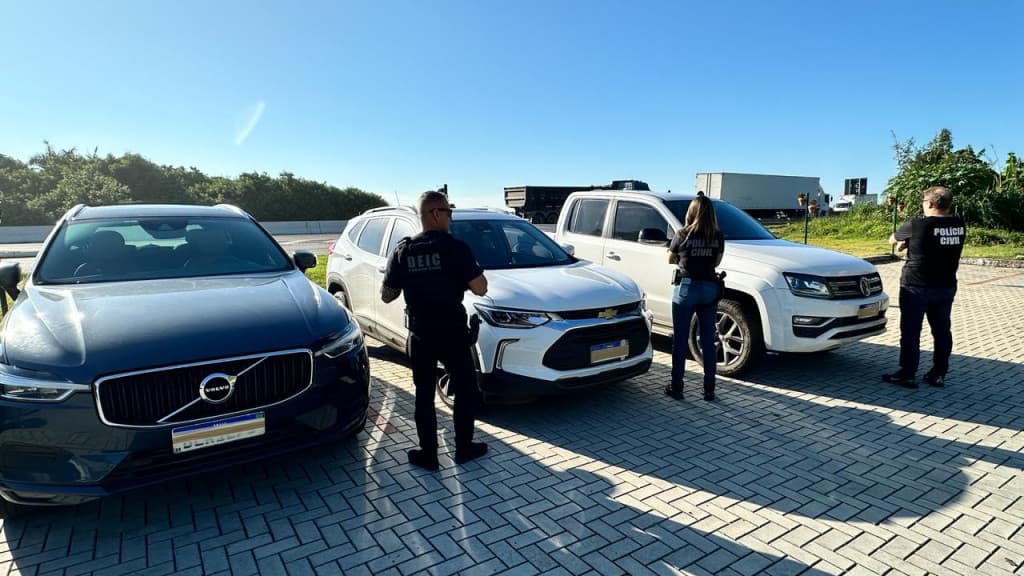 Família em SC é investigada por venda de notebooks  à Educação e prejuízo de R$ 5 milhões