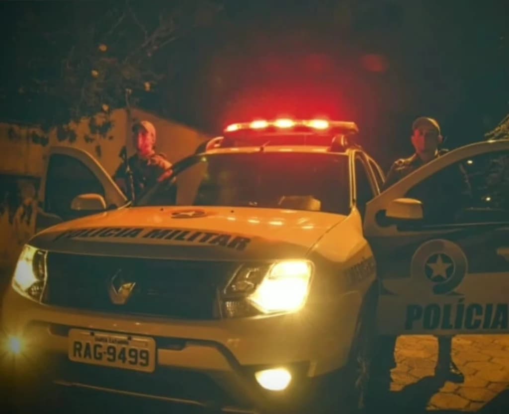 Homem mostra pênis a adolescente de 13 anos e é espancado em SC