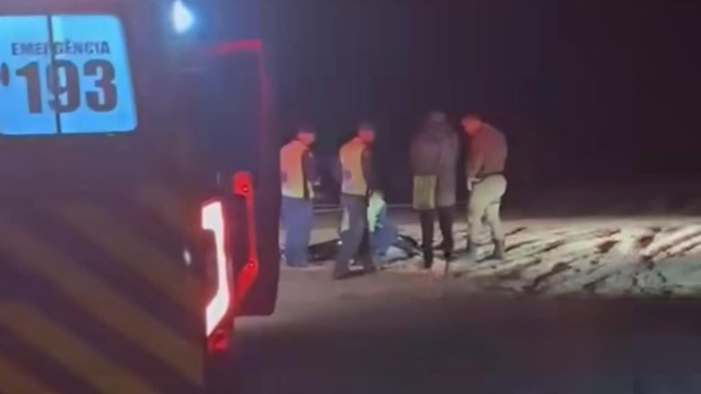 Pescador morre preso em rede durante pesca de tainha
