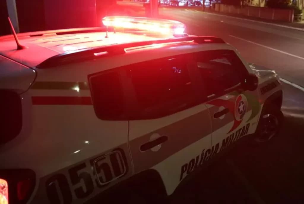 AGORA: homem mata a própria mãe asfixiada em SC