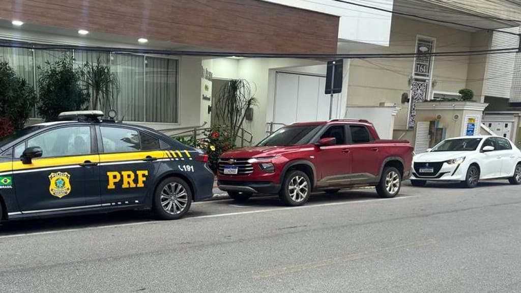 Carros alugados e não devolvidos são recuperados na mesma tarde em Itapema