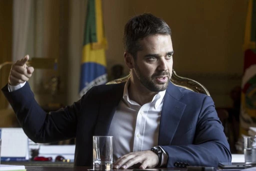 Eduardo Leite é reeleito governador do Rio Grande do Sul