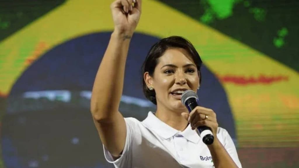 Michelle Bolsonaro explica silêncio em depoimento sobre caso de joias