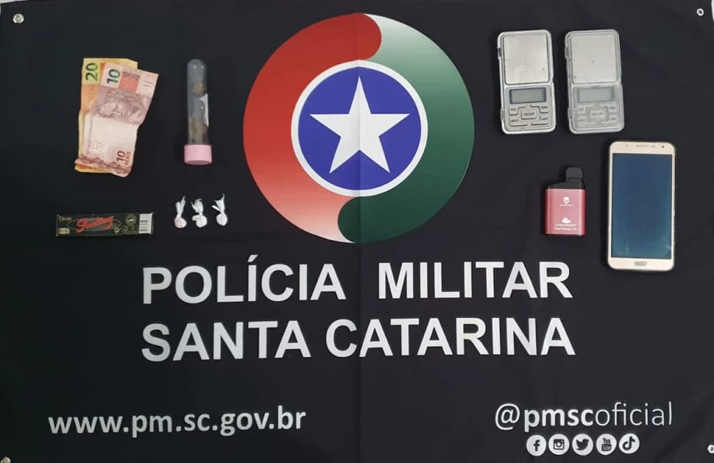 Menor é apreendido com cocaína e maconha em Tijucas