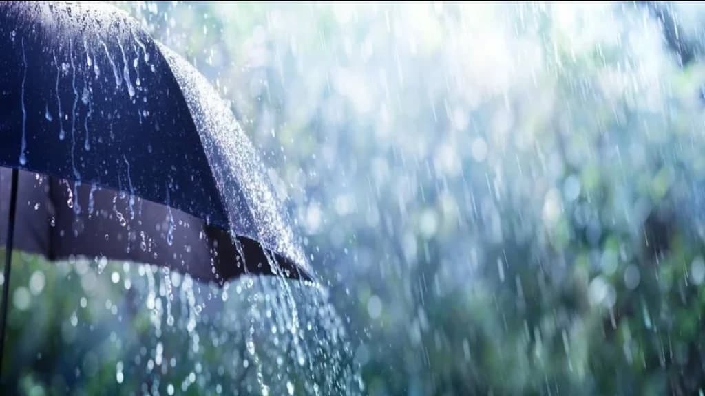 Previsão de fortes chuvas em SC: até 100 mm, raios e granizo nesta quinta-feira