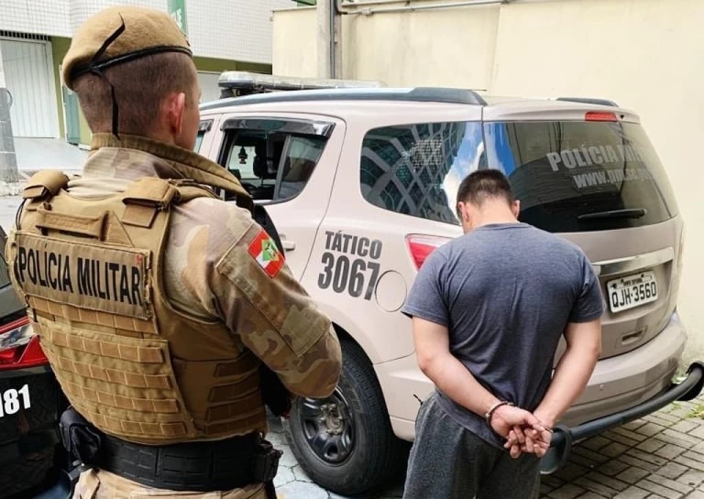 Suspeito de furto em Bombinhas é preso em Itapema