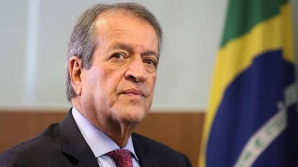 URGENTE: Moraes manda soltar presidente do PL