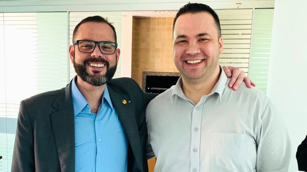 Quem é o dono do PL de Tijucas?