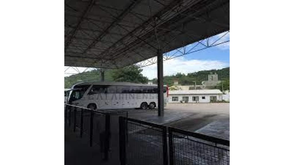 Dupla é presa com droga no Terminal Rodoviário em Itapema