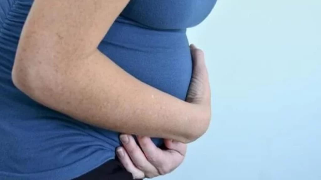 Homem revoltado é preso após chutar barriga de mulher grávida em Jaraguá do Sul