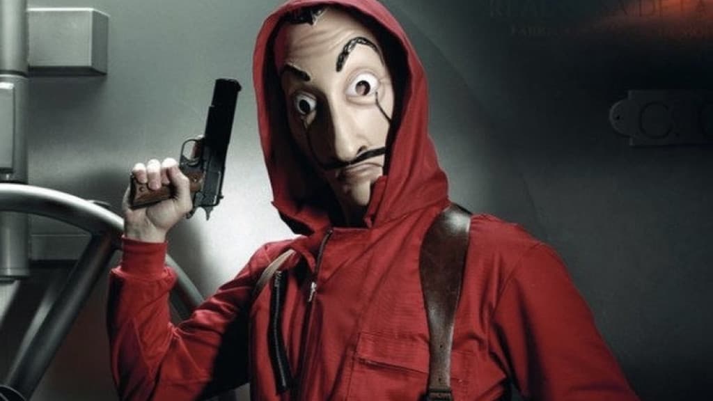 Bandidos com máscaras de “La Casa de Papel” tentam assaltar em Itapema