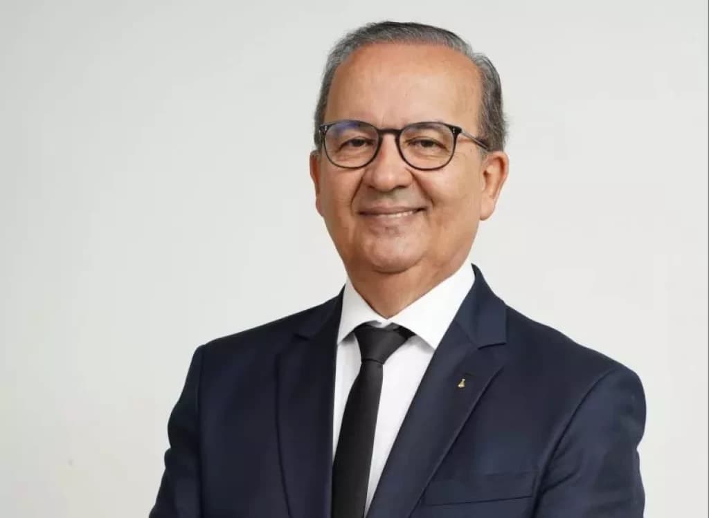 Jorginho Mello é eleito governador de Santa Catarina
