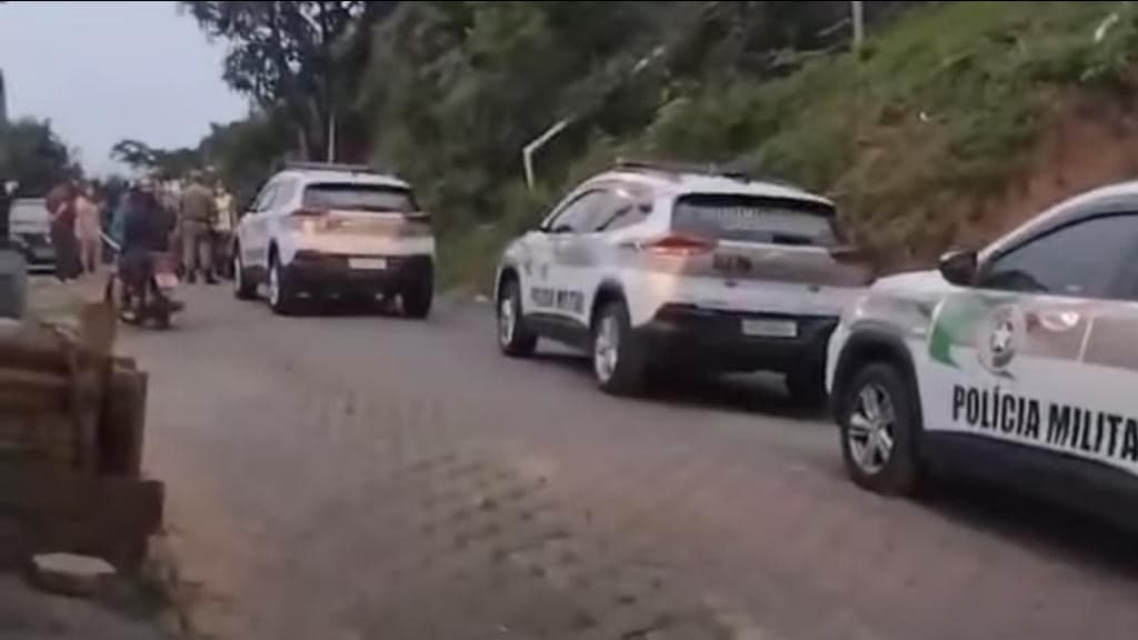 Duas pessoas são mortas a tiros em Blumenau