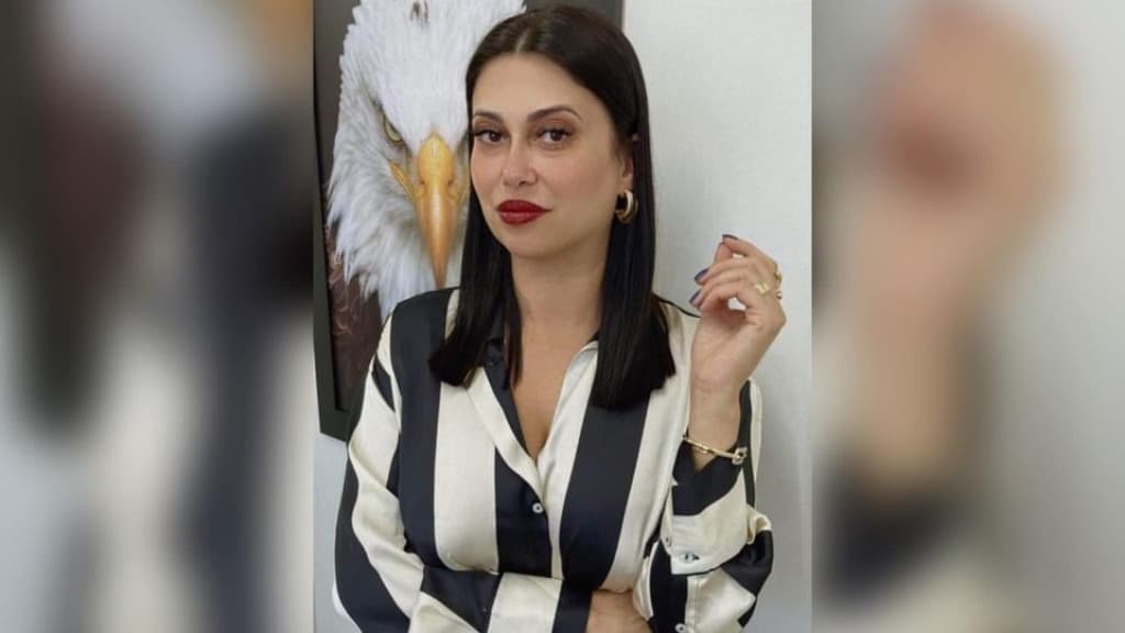 Empreendedora de Itajaí se destaca com marketing divertido e motivacional