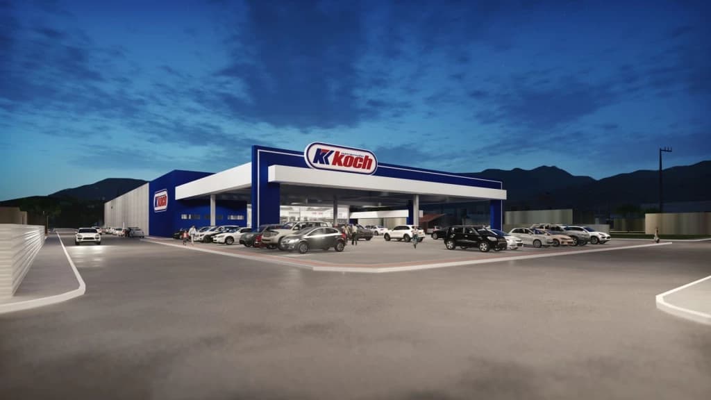 Grupo Koch inaugura mega loja em Itapema