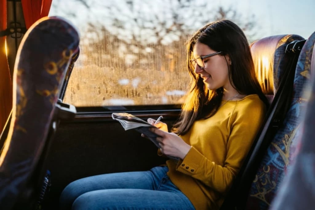 Estudantes de Itapema denunciam falta de vagas em ônibus universitários