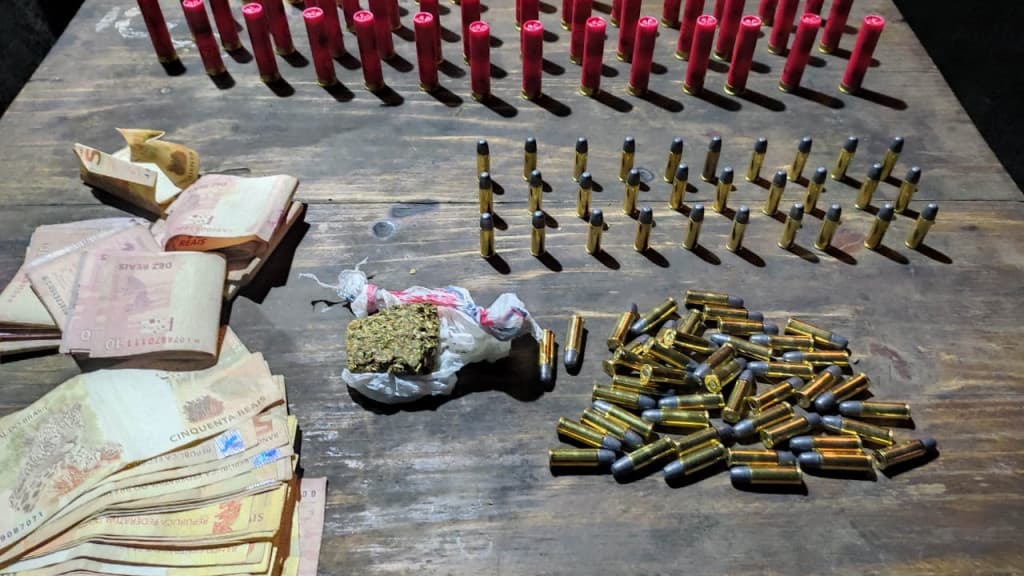 Condenado por homicídio é preso por tráfico de drogas em Itapema