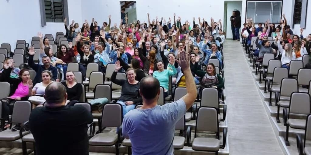 Greve em São João Batista: professores iniciam paralisação na próxima semana