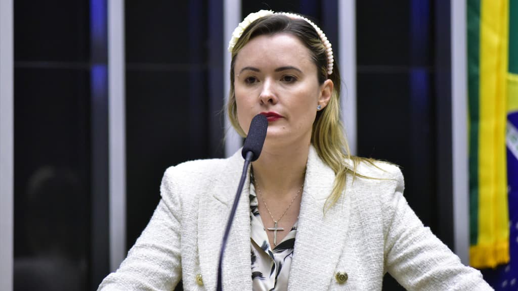 Por três votos, urgência de lei que derrubaria decreto de Lula é negada na Câmara dos Deputados