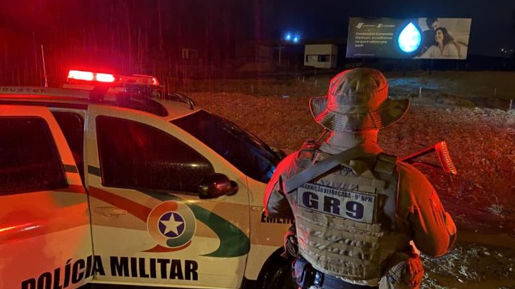 Homem morre após levar tiro no peito em casa noturna