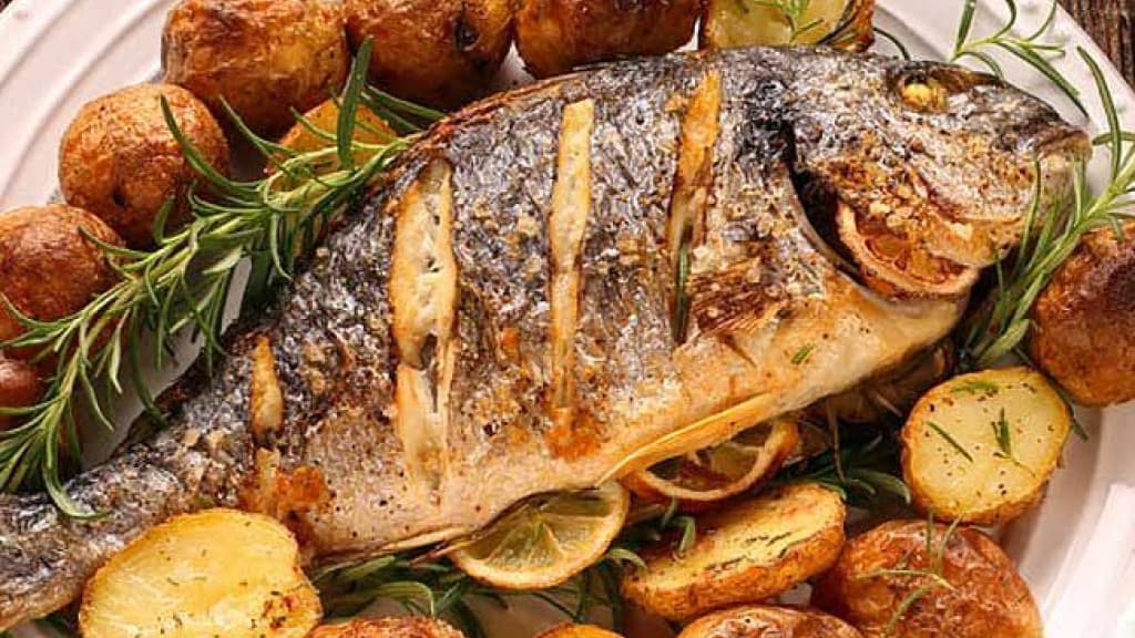 TIJUCAS: Mulher é espancada após marido não gostar do tempero de peixe