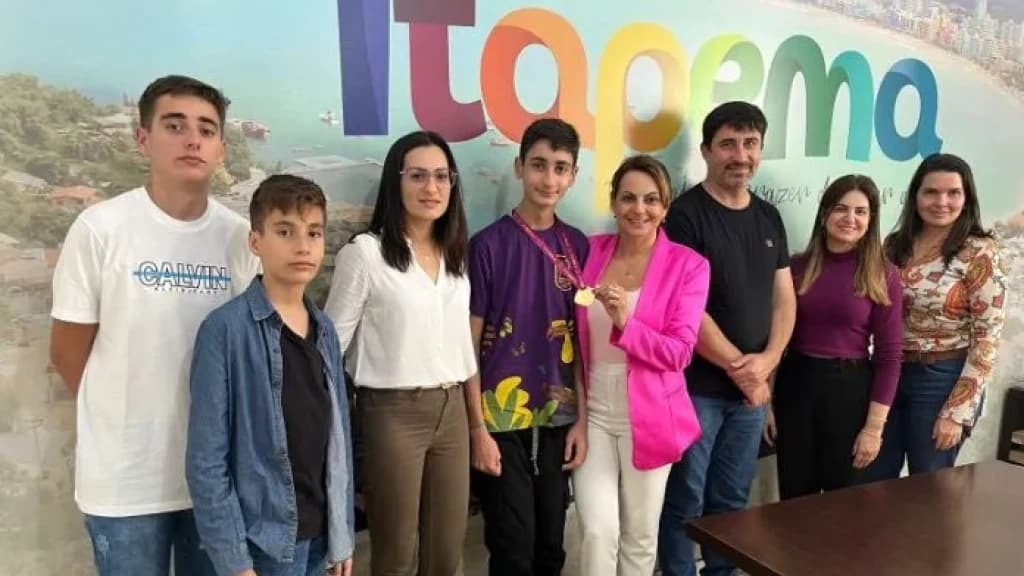 Estudante de Itapema conquista ouro na Olimpíada Brasileira de Matemática