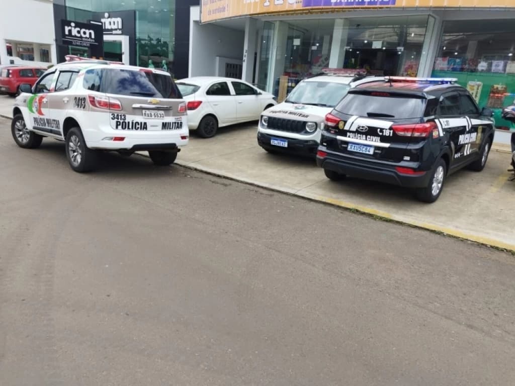 Dentista é encontrado morto dentro de apartamento em SC