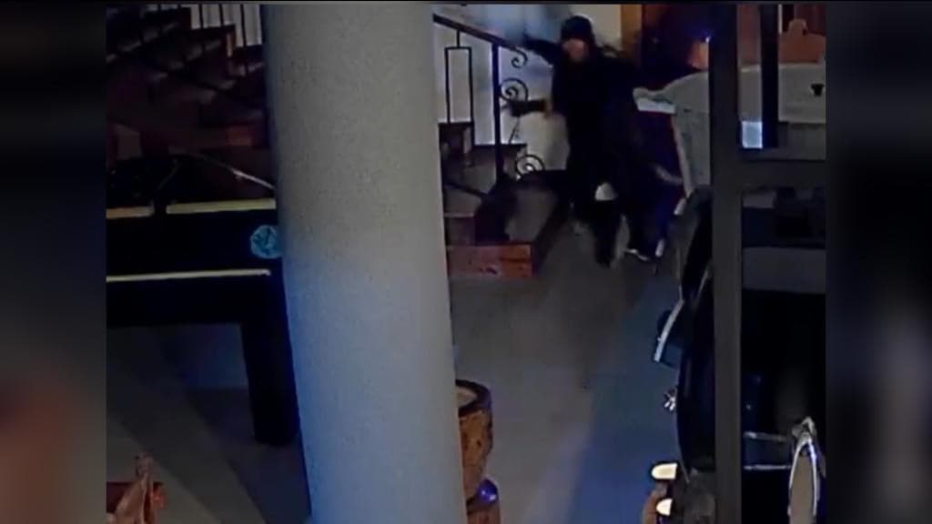 VÍDEO: Morador de Itapema reage e coloca bandidos para correr após ter casa invadida