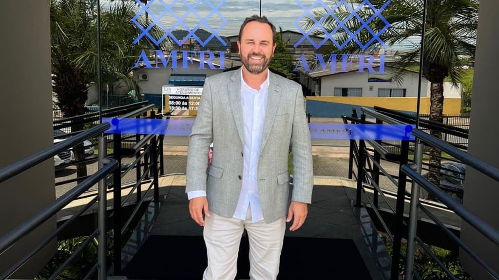Prefeito de Bombinhas assume como presidente da AMFRI