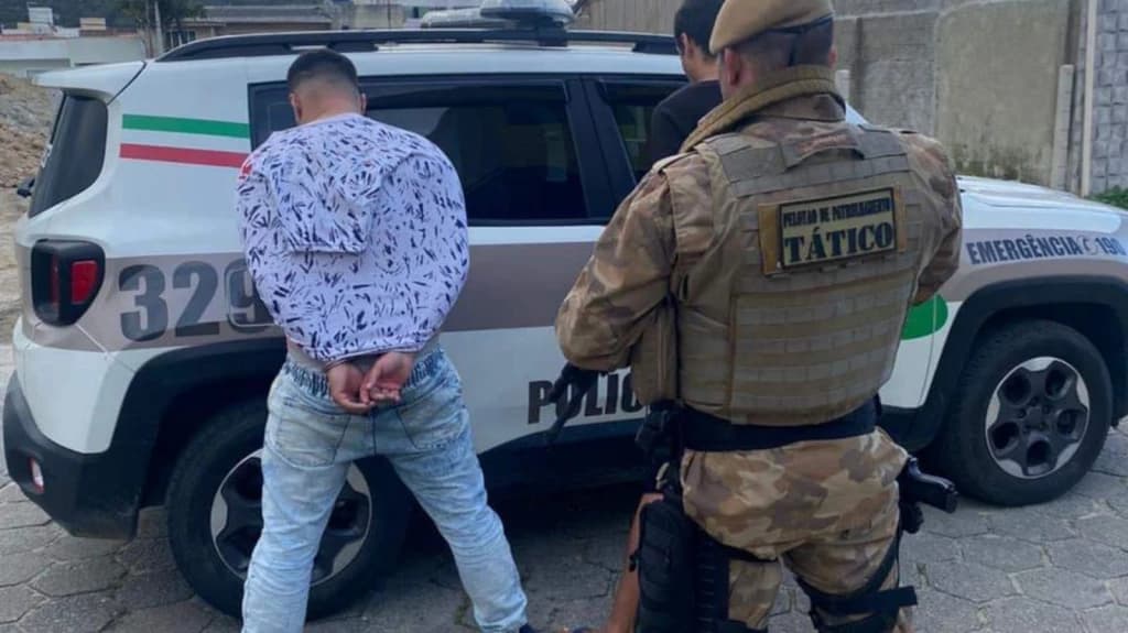 Polícia descobre esquema de tráfico de cocaína em Itapema