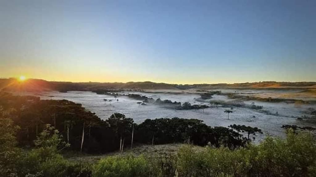 Massa de ar polar perde força em Santa Catarina, mas frio continua
