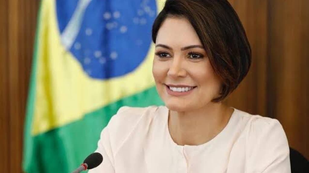 Michelle Bolsonaro, ex-primeira-dama, é hospitalizada em Brasília