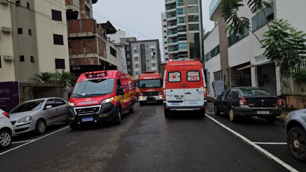 Trabalhador morre após sofrer queda de edifício em construção