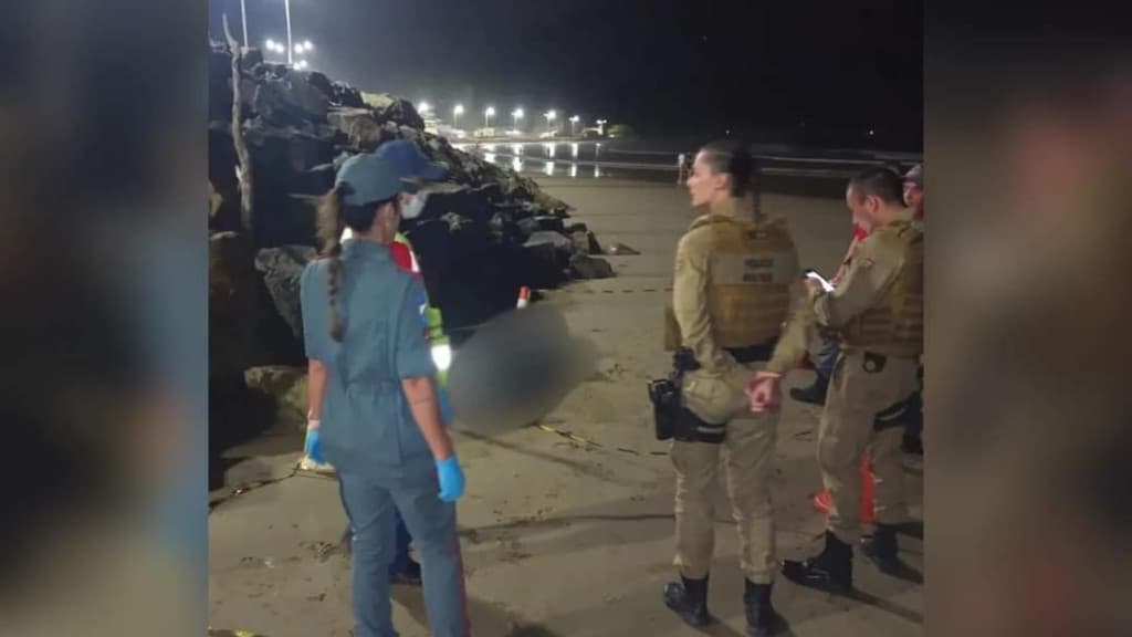 Homem é encontrado morto em praia de Navegantes