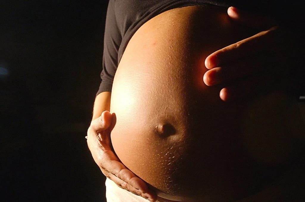 Gestante de sete meses perde bebê após ser baleada