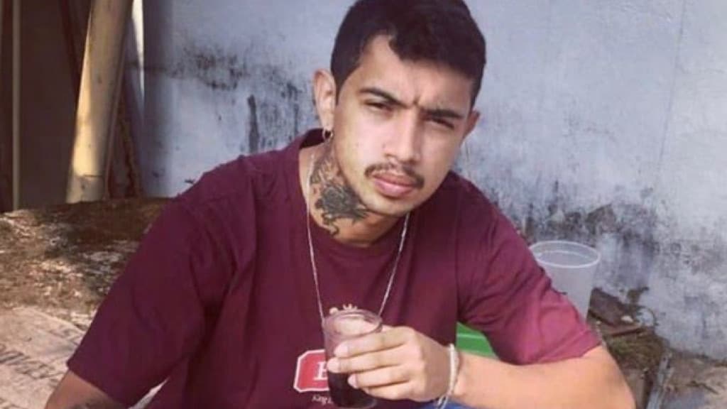 Jovem morre eletrocutado após tentar pular muro de motel